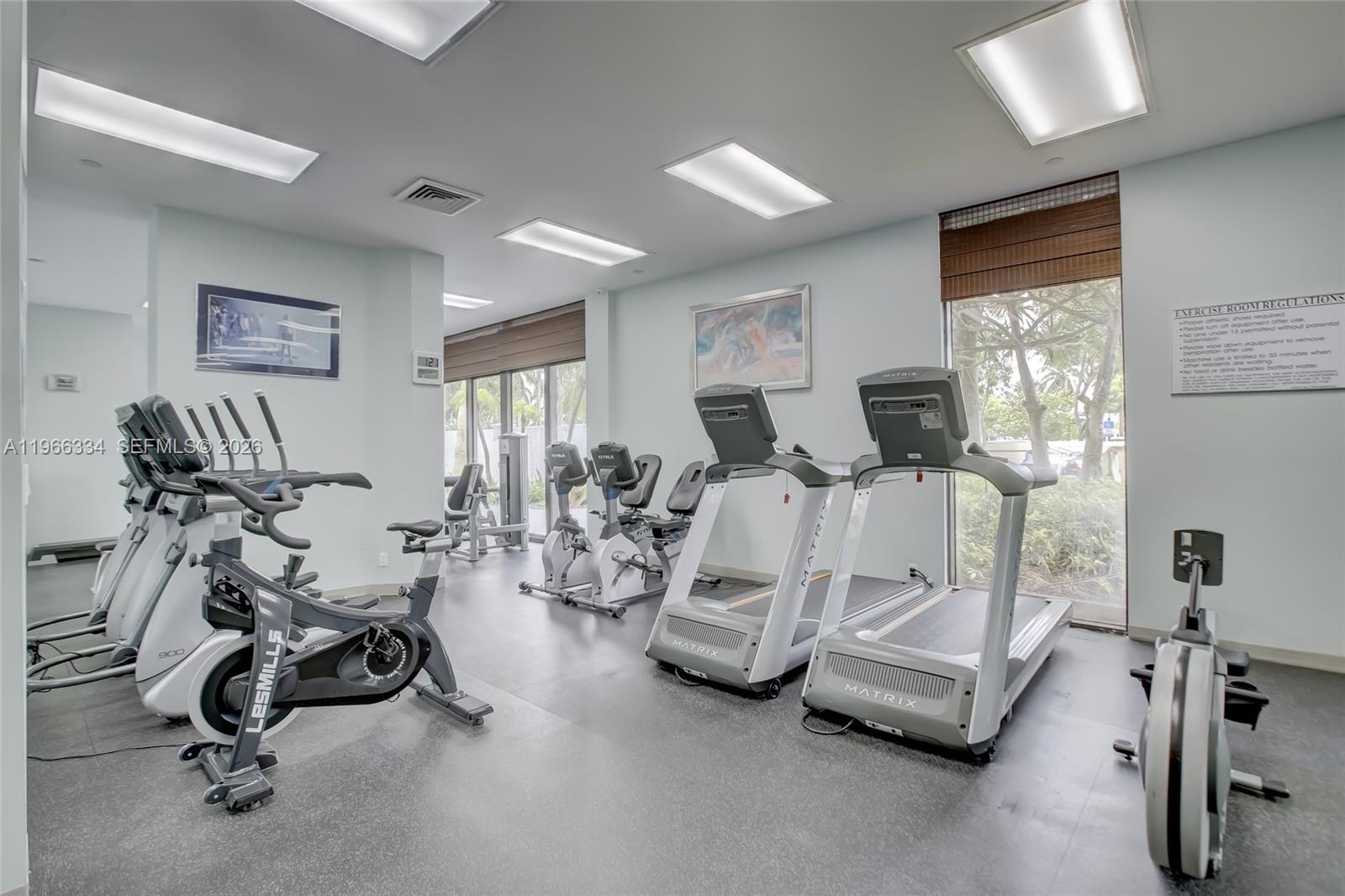 HARBOR TWS AT THE WATERWA - Residential