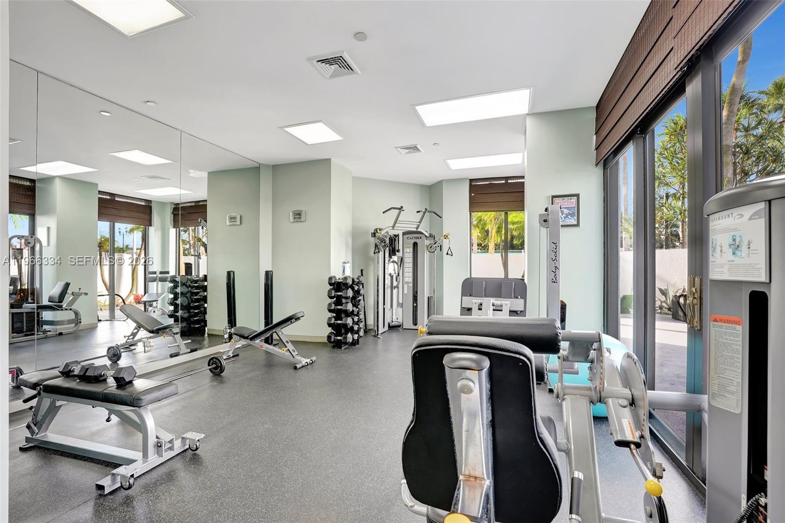 HARBOR TWS AT THE WATERWA - Residential