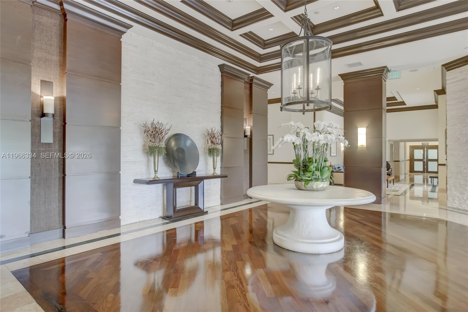 HARBOR TWS AT THE WATERWA - Residential