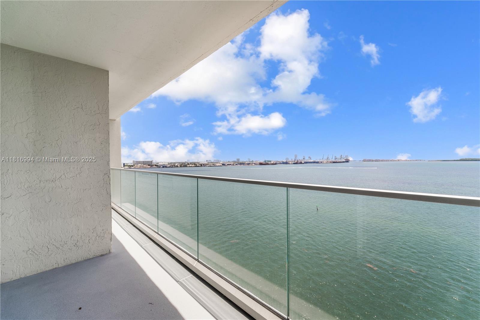 800 Claughton Island Dr 1103, Miami, Broward County, Florida - 2 Bedrooms  
2 Bathrooms - 