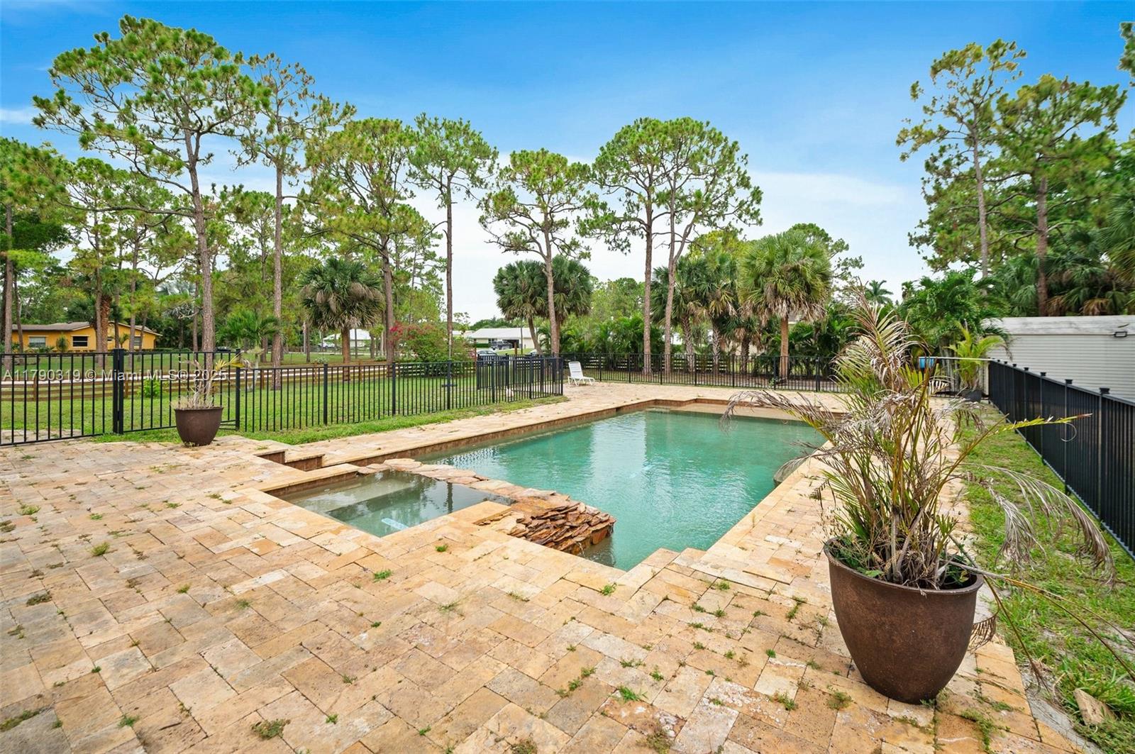 The Acreage - Residential Lease