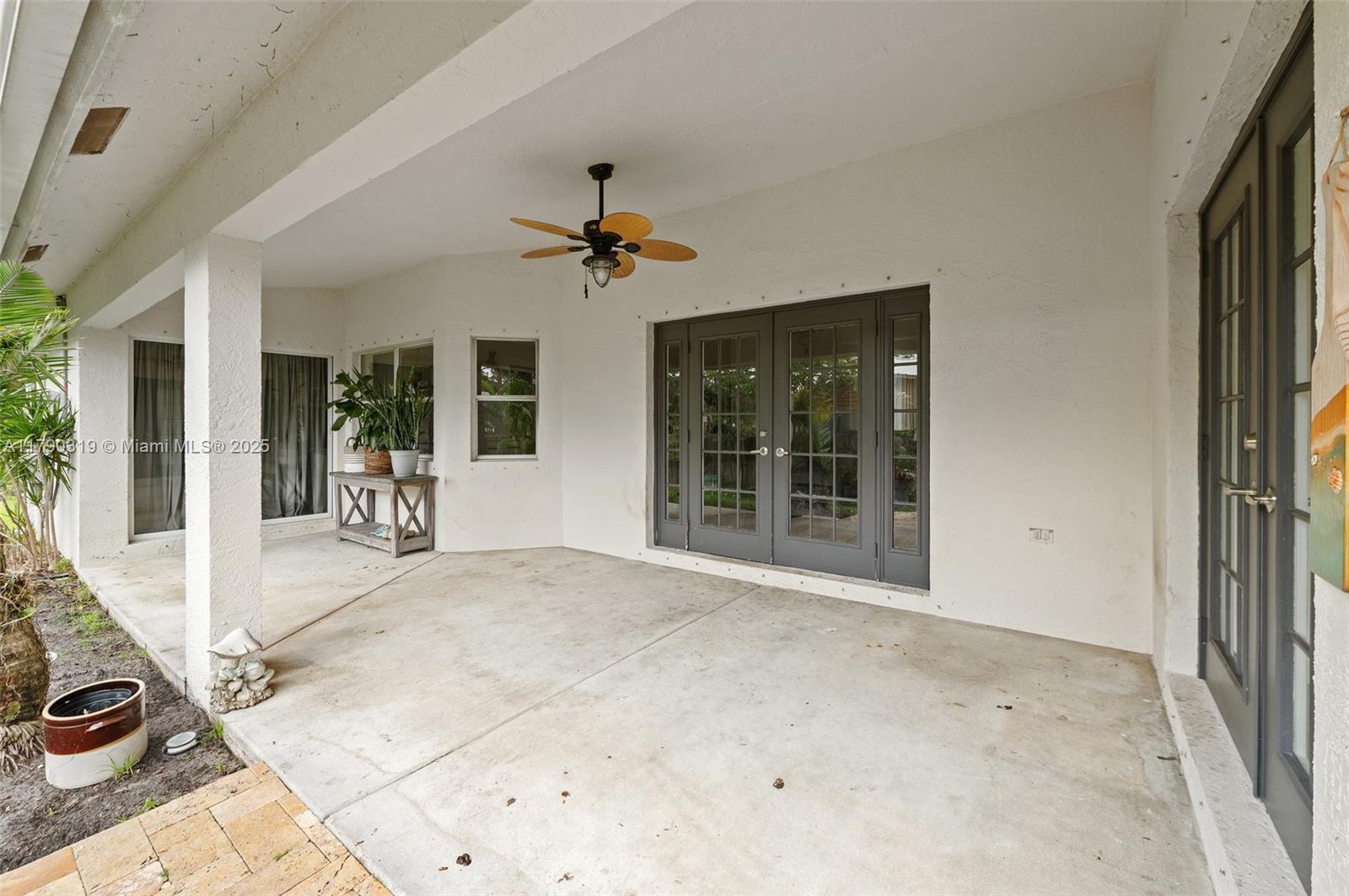 The Acreage - Residential Lease