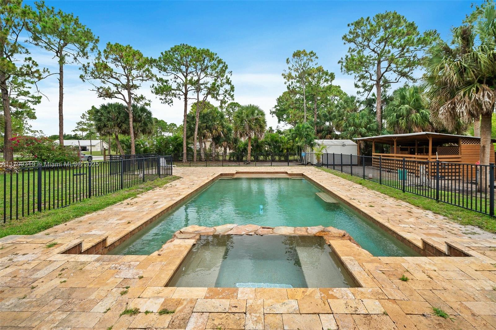 The Acreage - Residential Lease