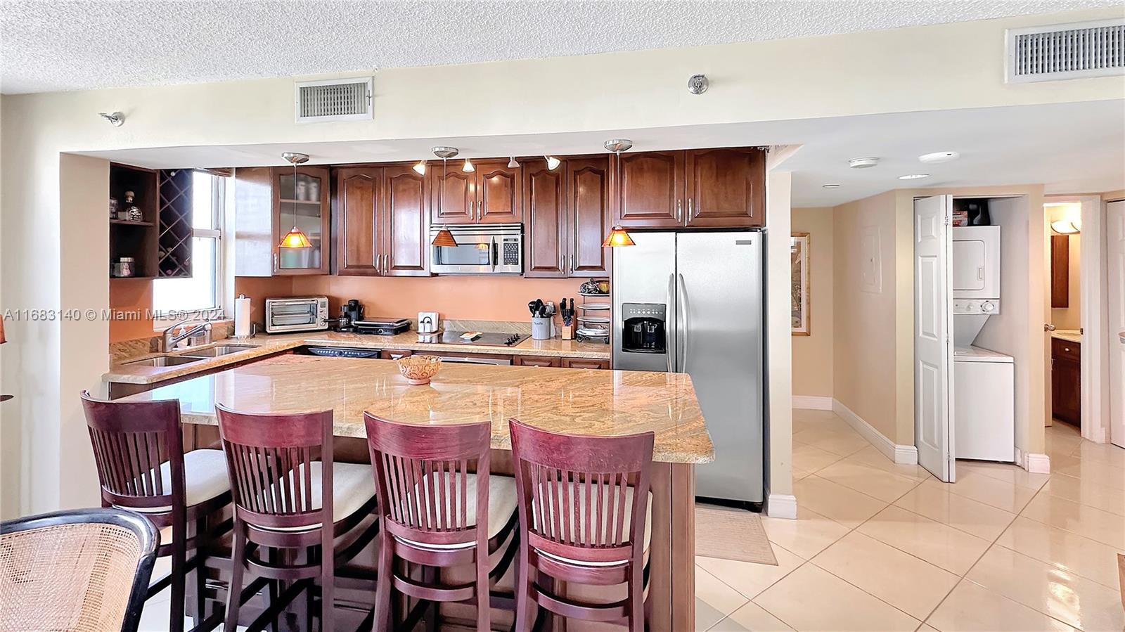 770 Claughton Island Dr 1101