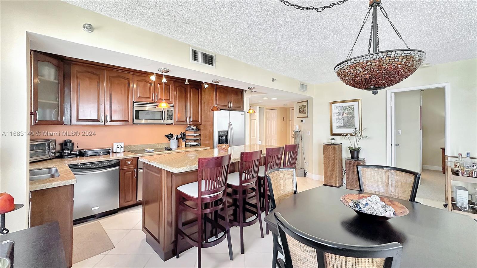770 Claughton Island Dr 1101