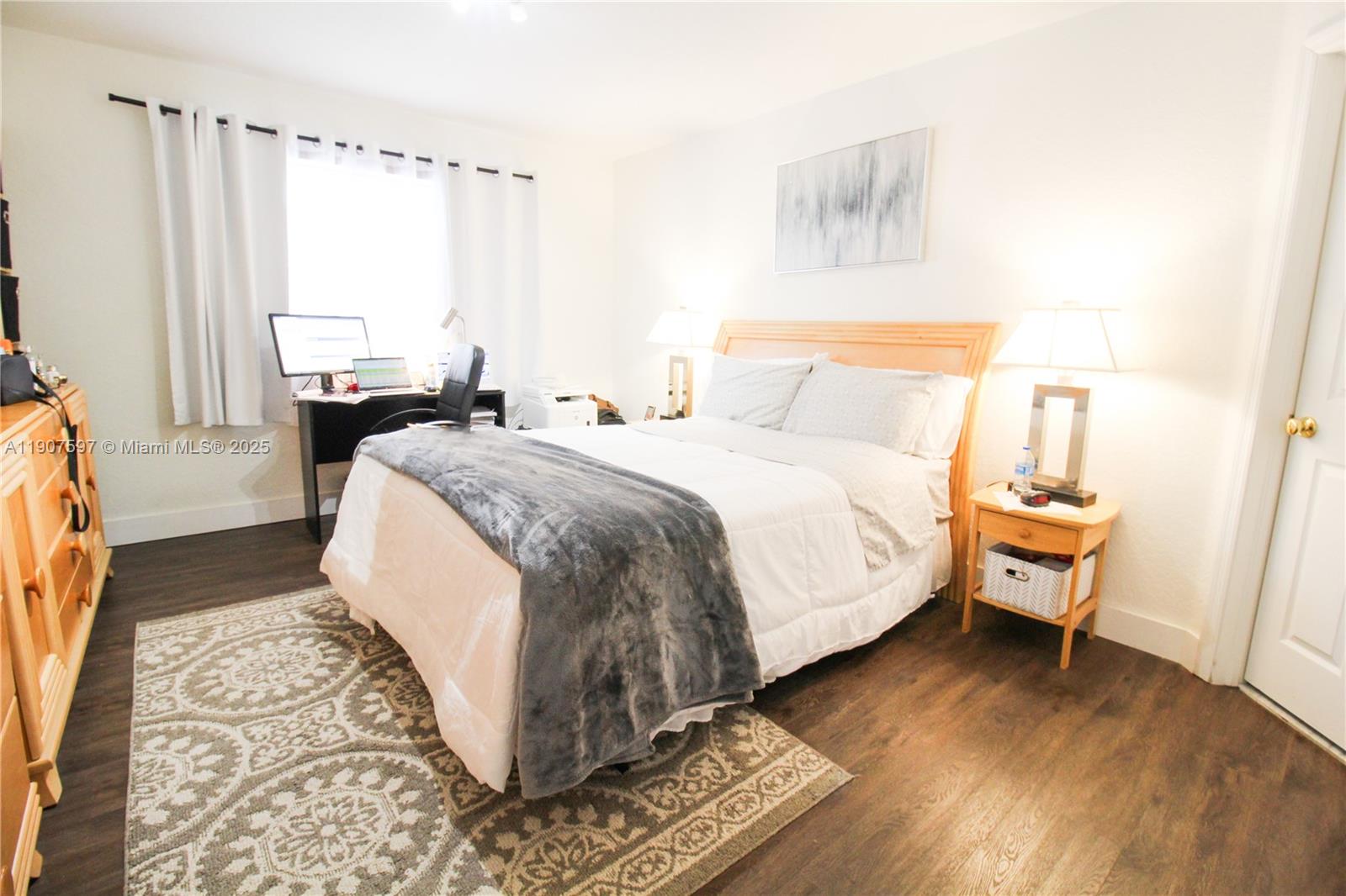 LAS BRISAS AT DORAL CONDO - Residential