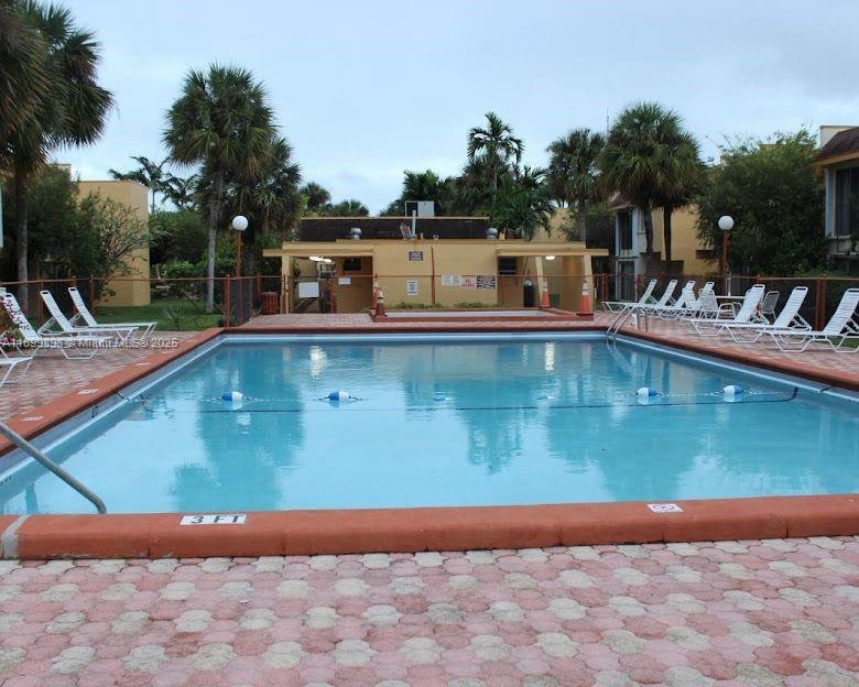 SOUTH WINDS CONDO WEST - Residential Lease