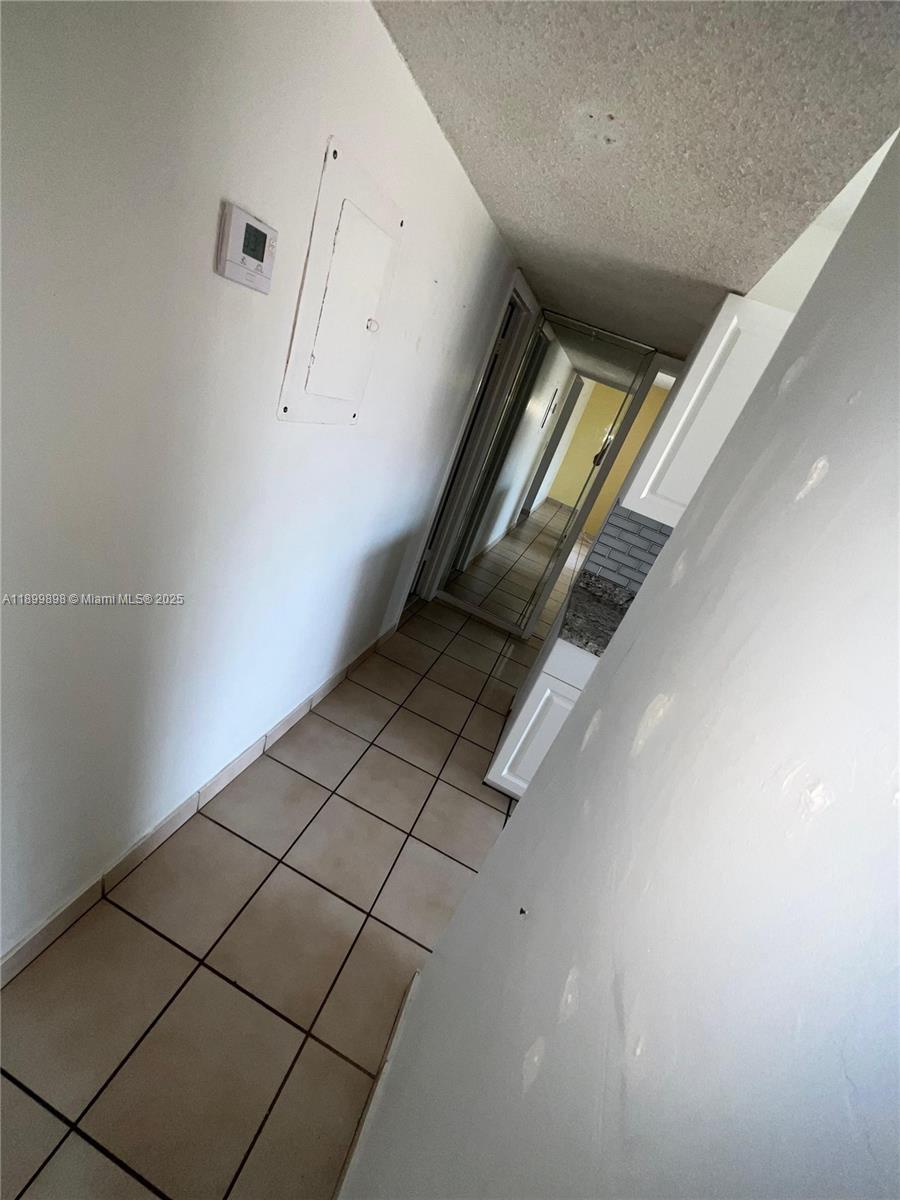 SOUTH WINDS CONDO WEST - Residential Lease