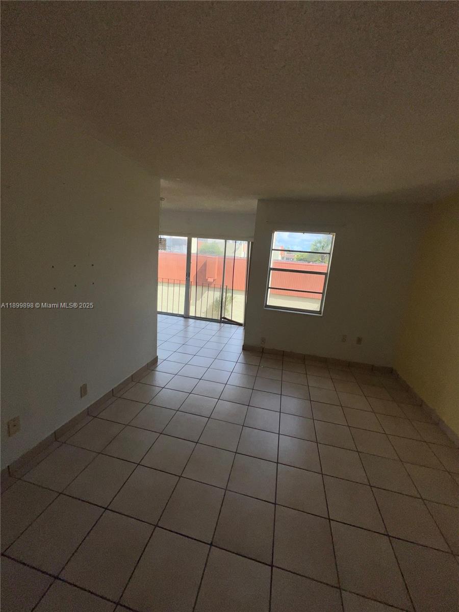 SOUTH WINDS CONDO WEST - Residential Lease