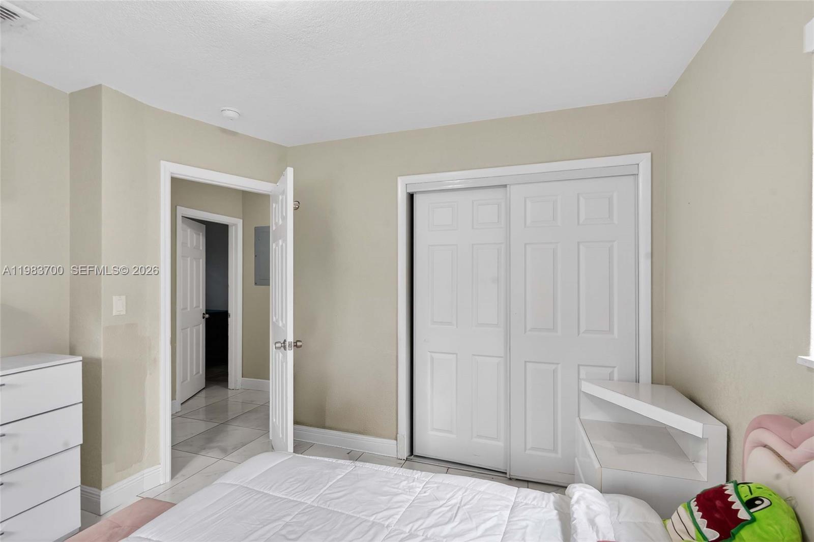 CAROL CITY 5TH ADDN - Residential