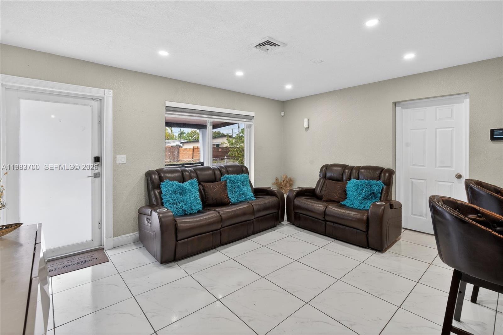 CAROL CITY 5TH ADDN - Residential