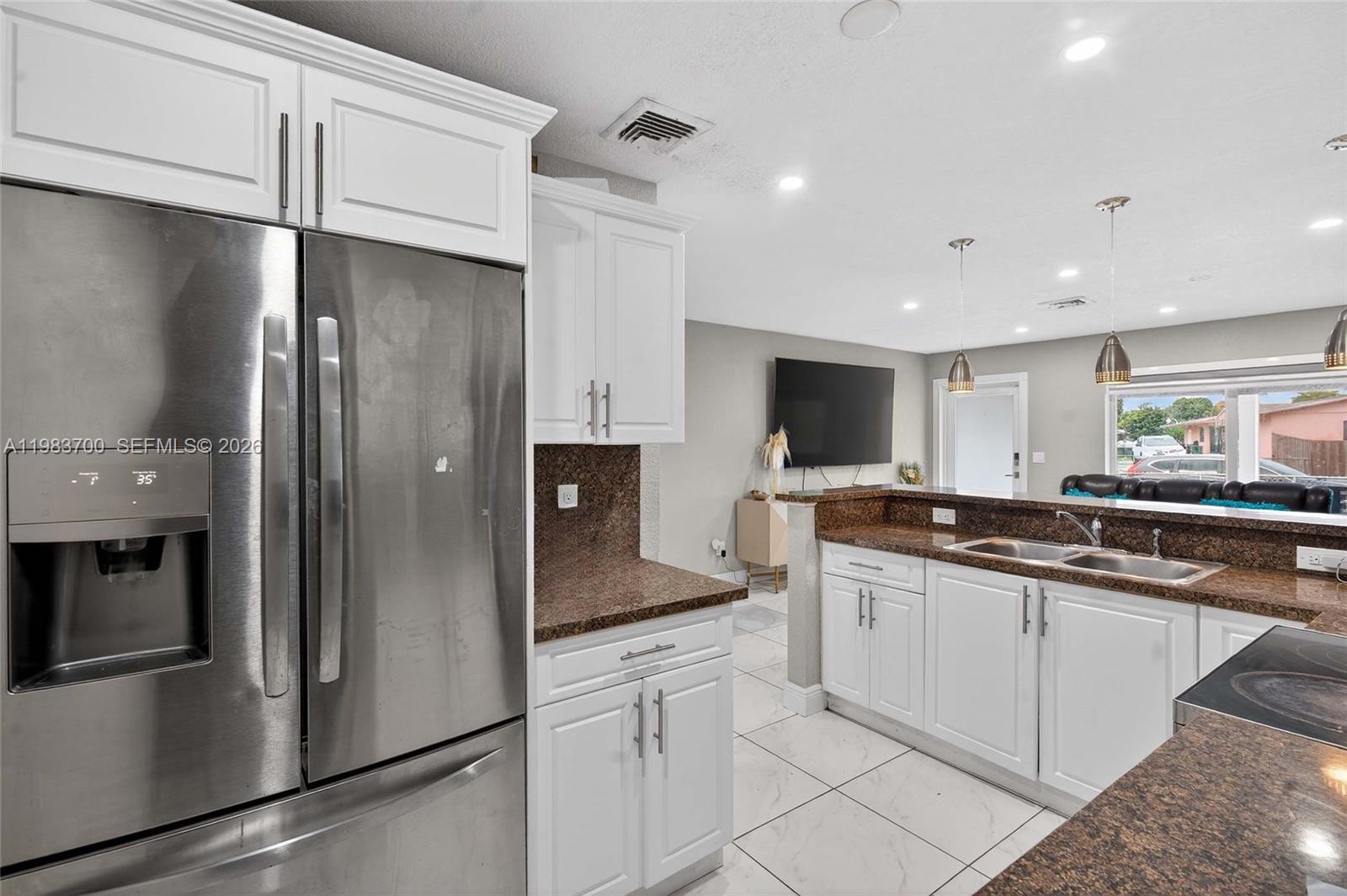 CAROL CITY 5TH ADDN - Residential