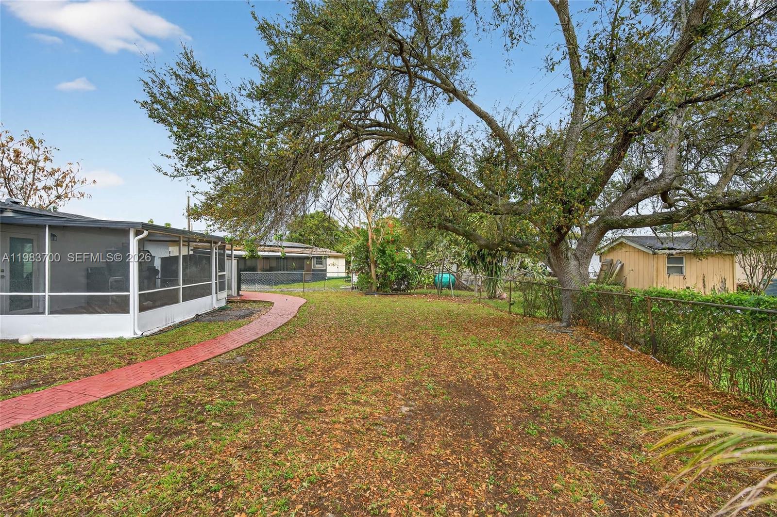 CAROL CITY 5TH ADDN - Residential