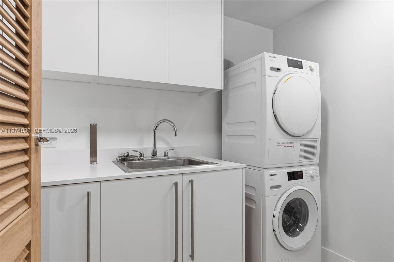 Onda Residences - Residential