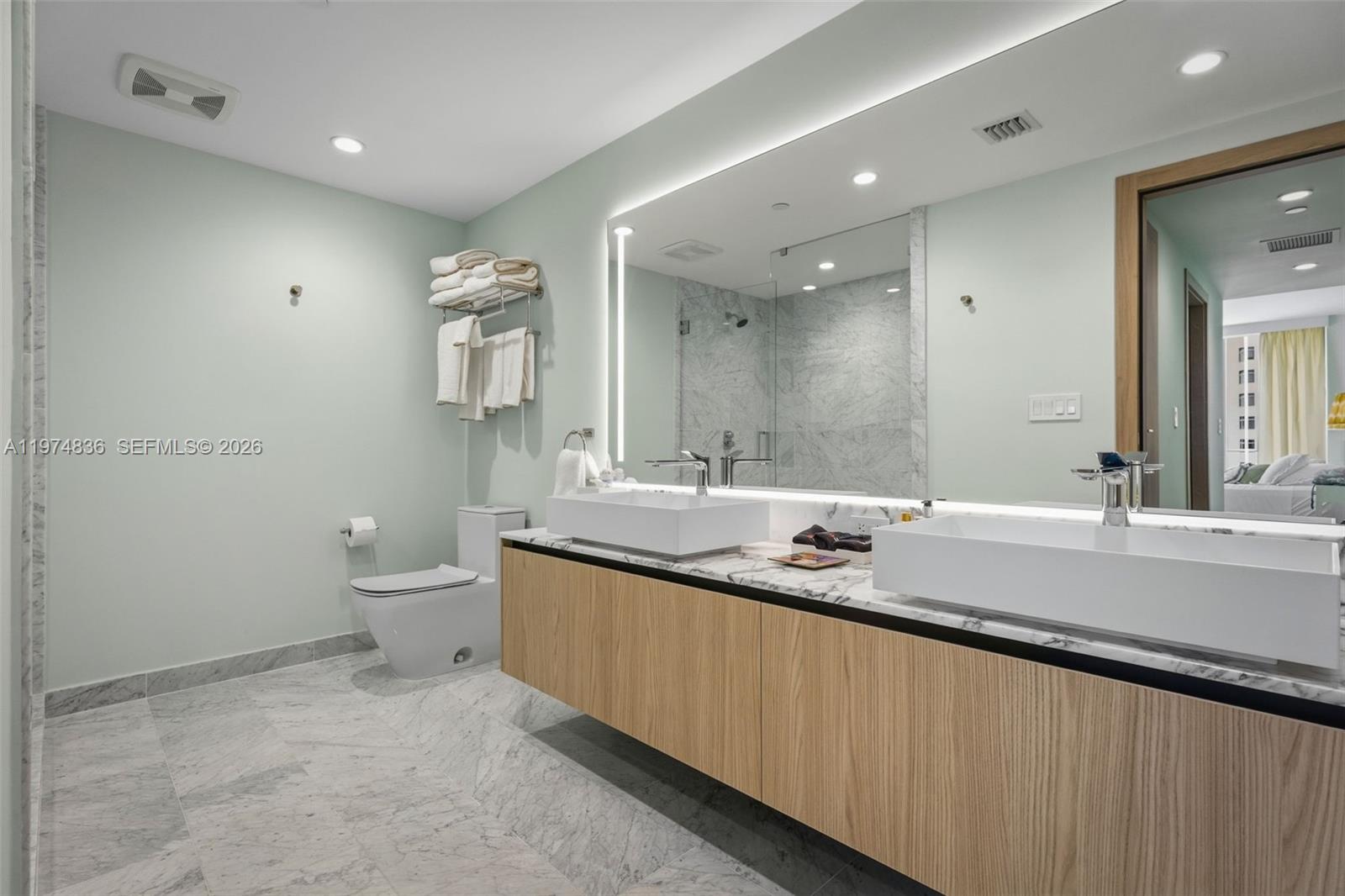 Onda Residences - Residential