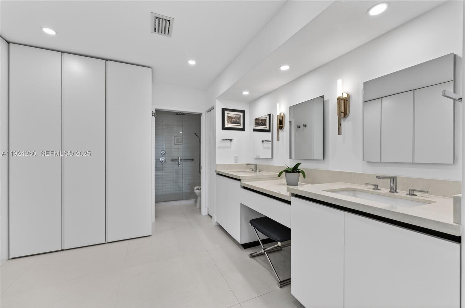 PILOT HOUSE CONDO - Residential