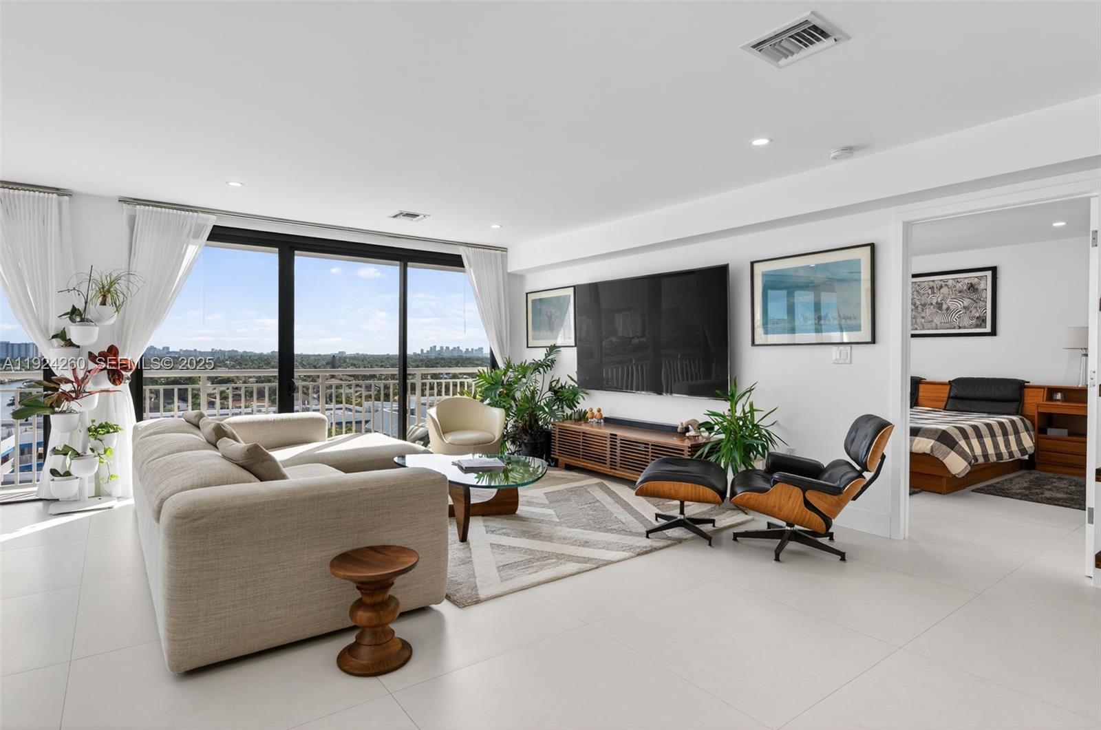 PILOT HOUSE CONDO - Residential