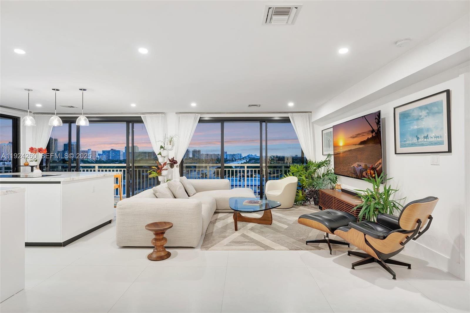 PILOT HOUSE CONDO - Residential