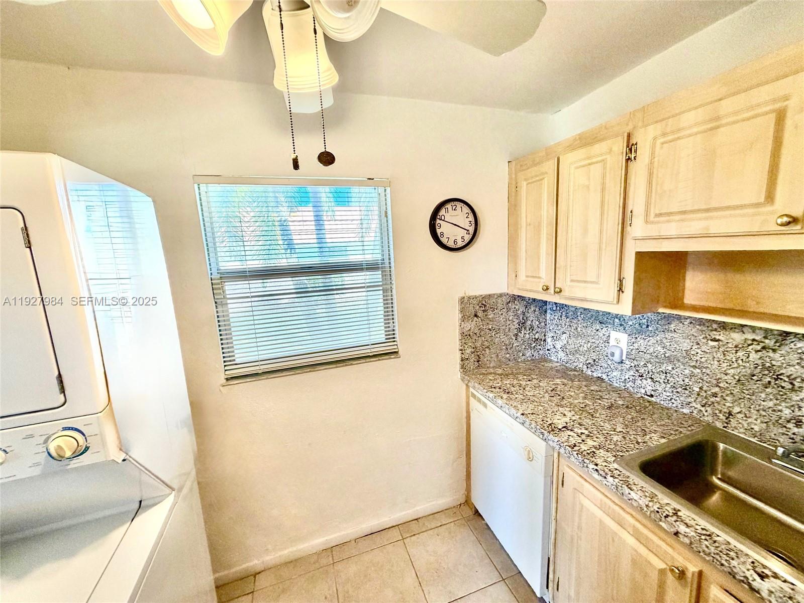 KINGS POINT SEVILLE CONDO - Residential