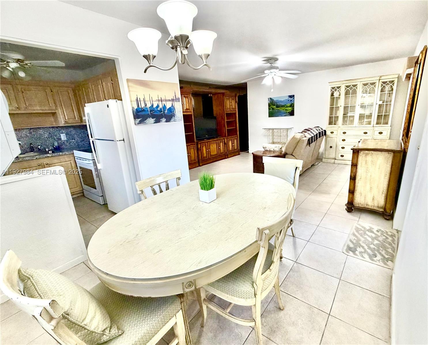 KINGS POINT SEVILLE CONDO - Residential