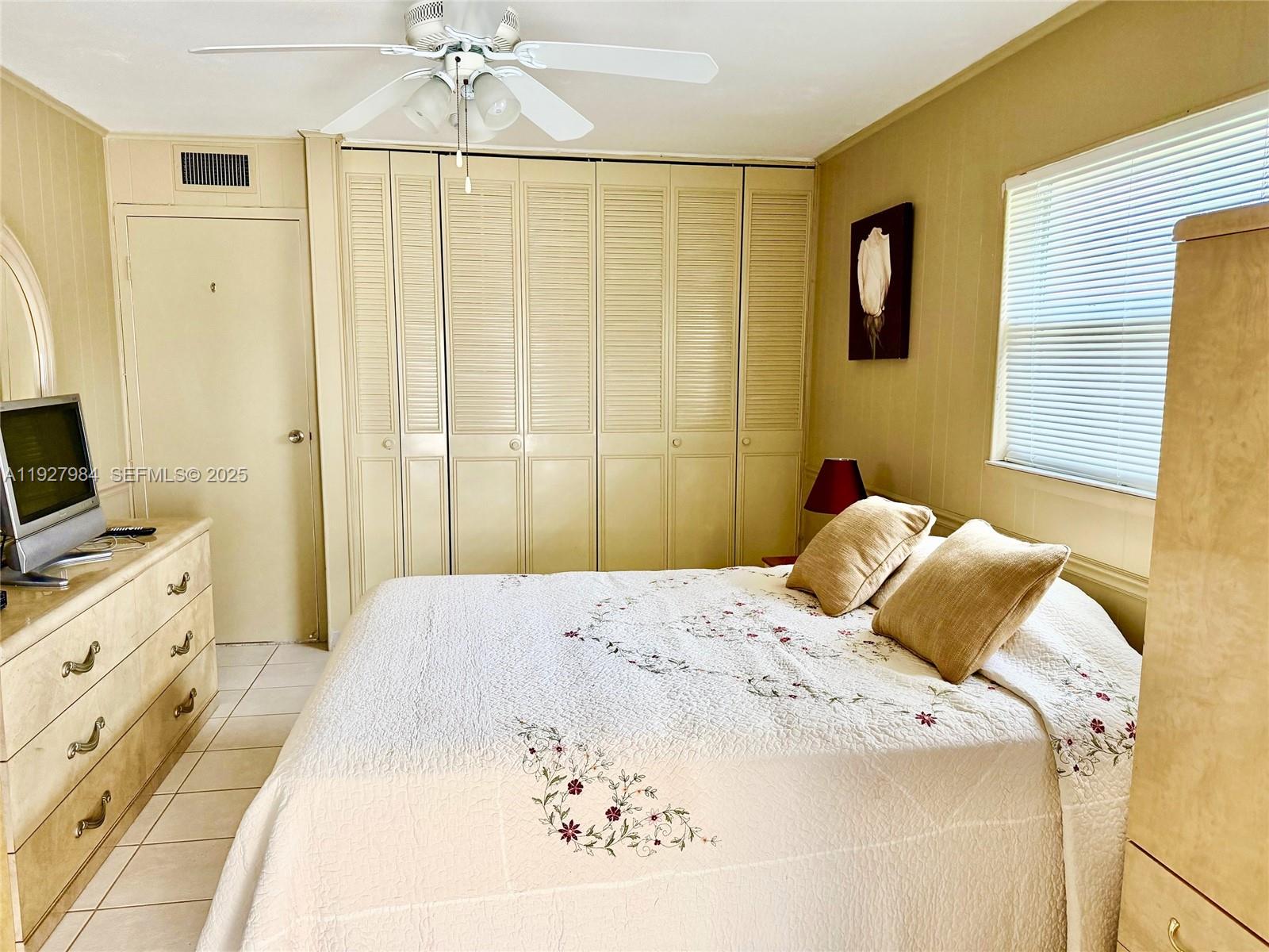 KINGS POINT SEVILLE CONDO - Residential