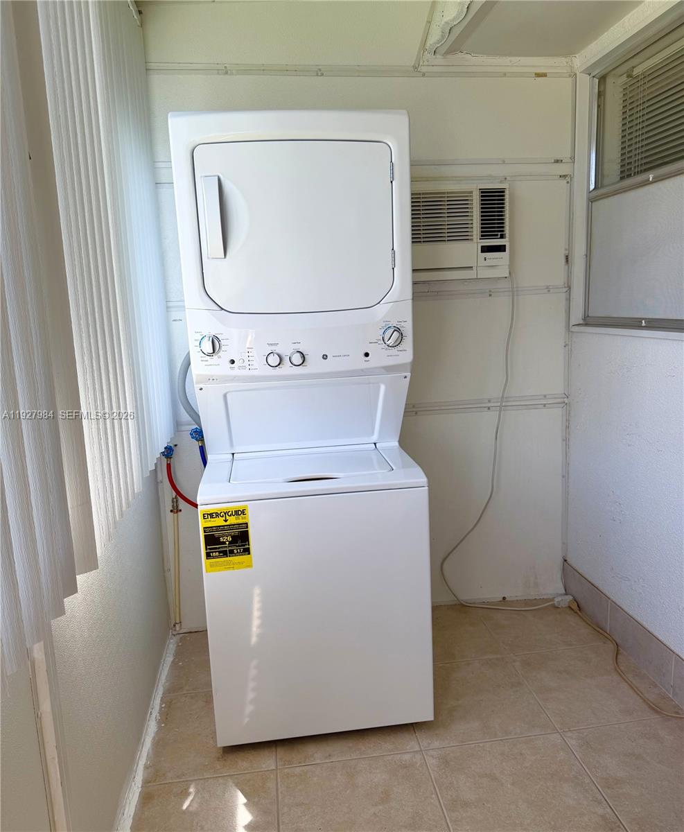 KINGS POINT SEVILLE CONDO - Residential