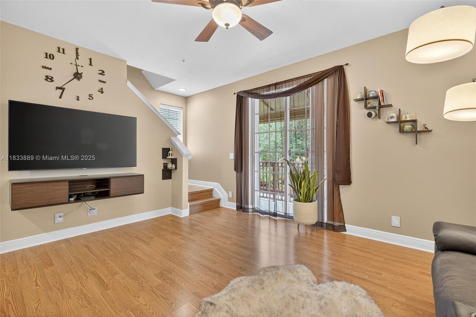 153 Apalachee Ln
