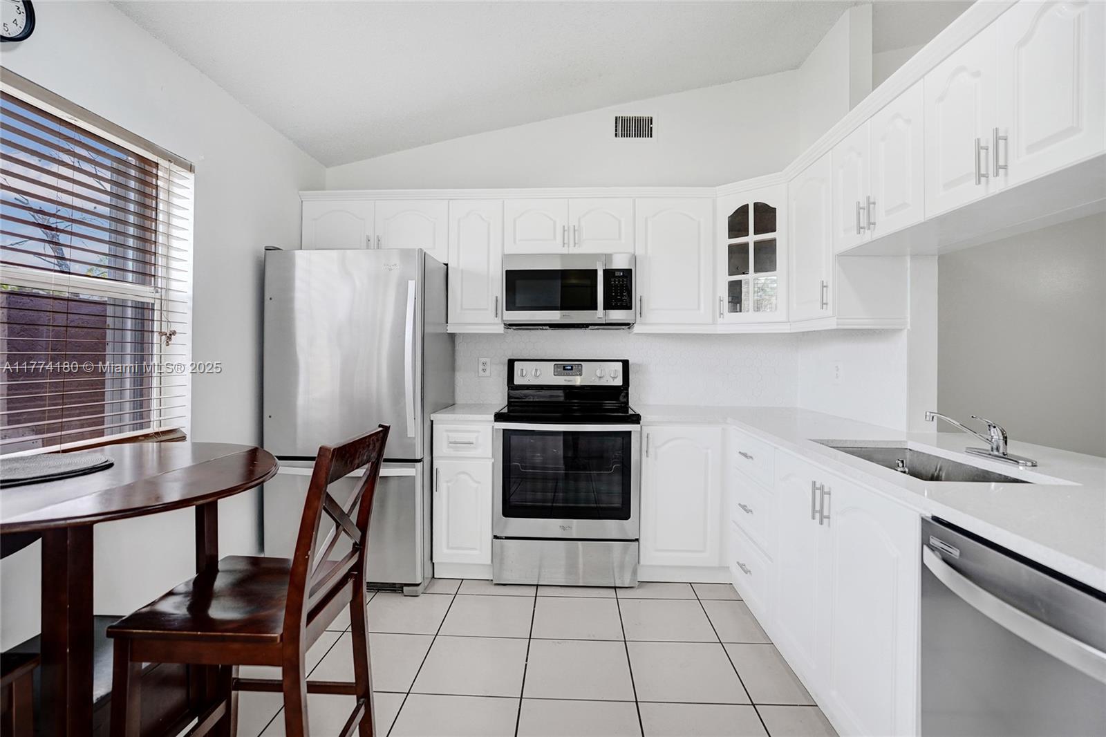 8372 Blue Cypress Dr