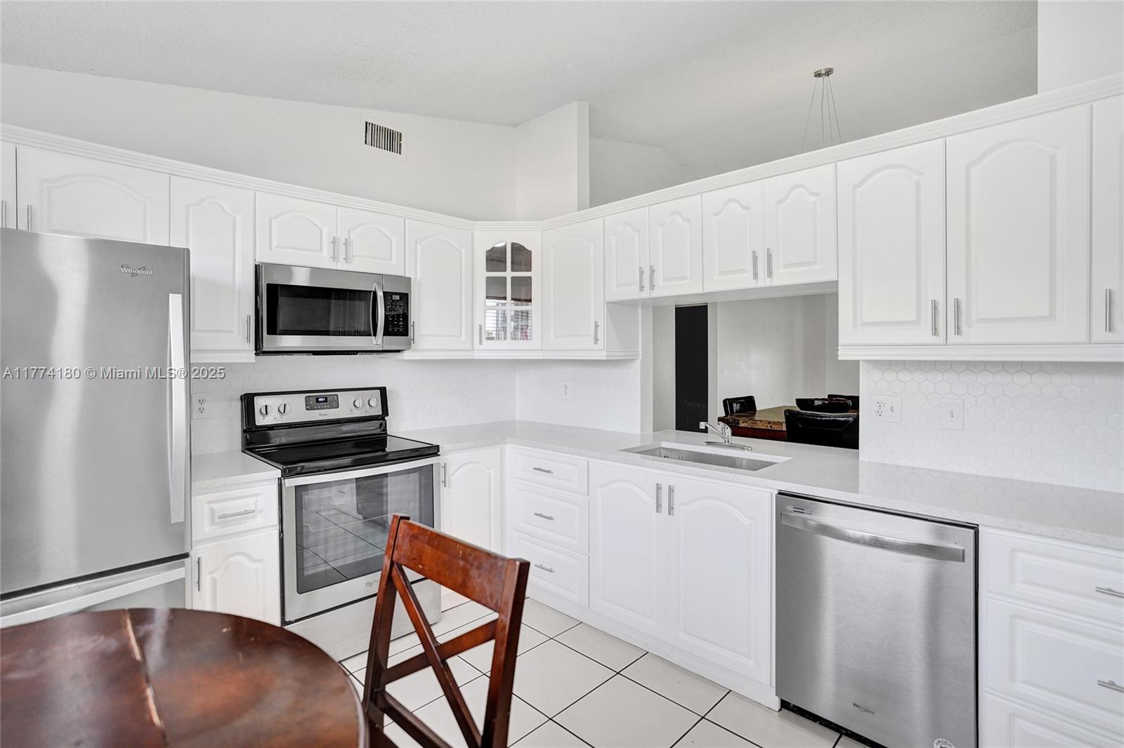 8372 Blue Cypress Dr