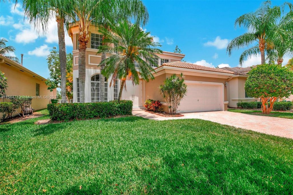 Photo of 19325 SW 66th St #19325, Pembroke Pines, FL 33332 (MLS # A11584713)