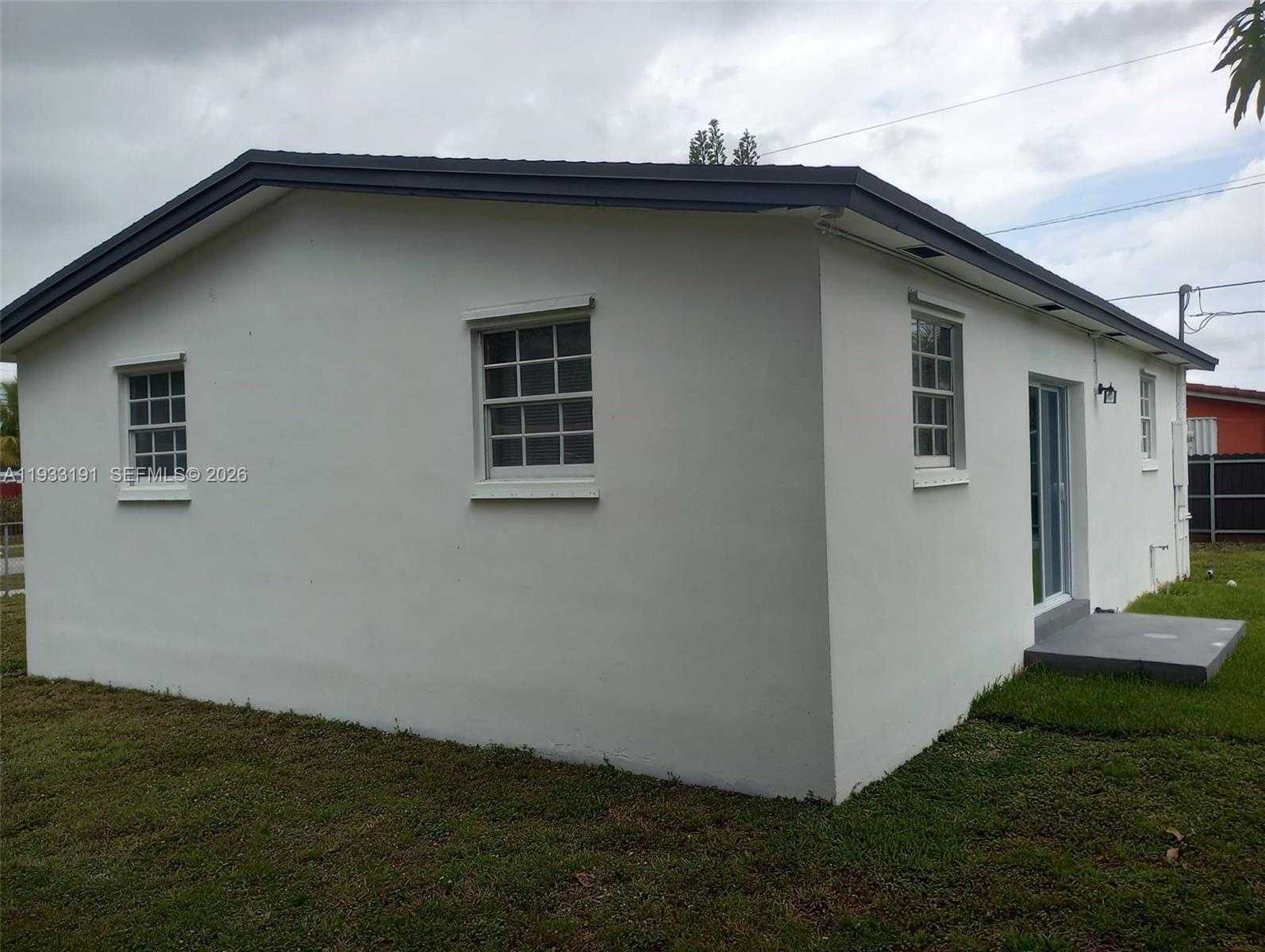 TUXEDO PARK - Residential