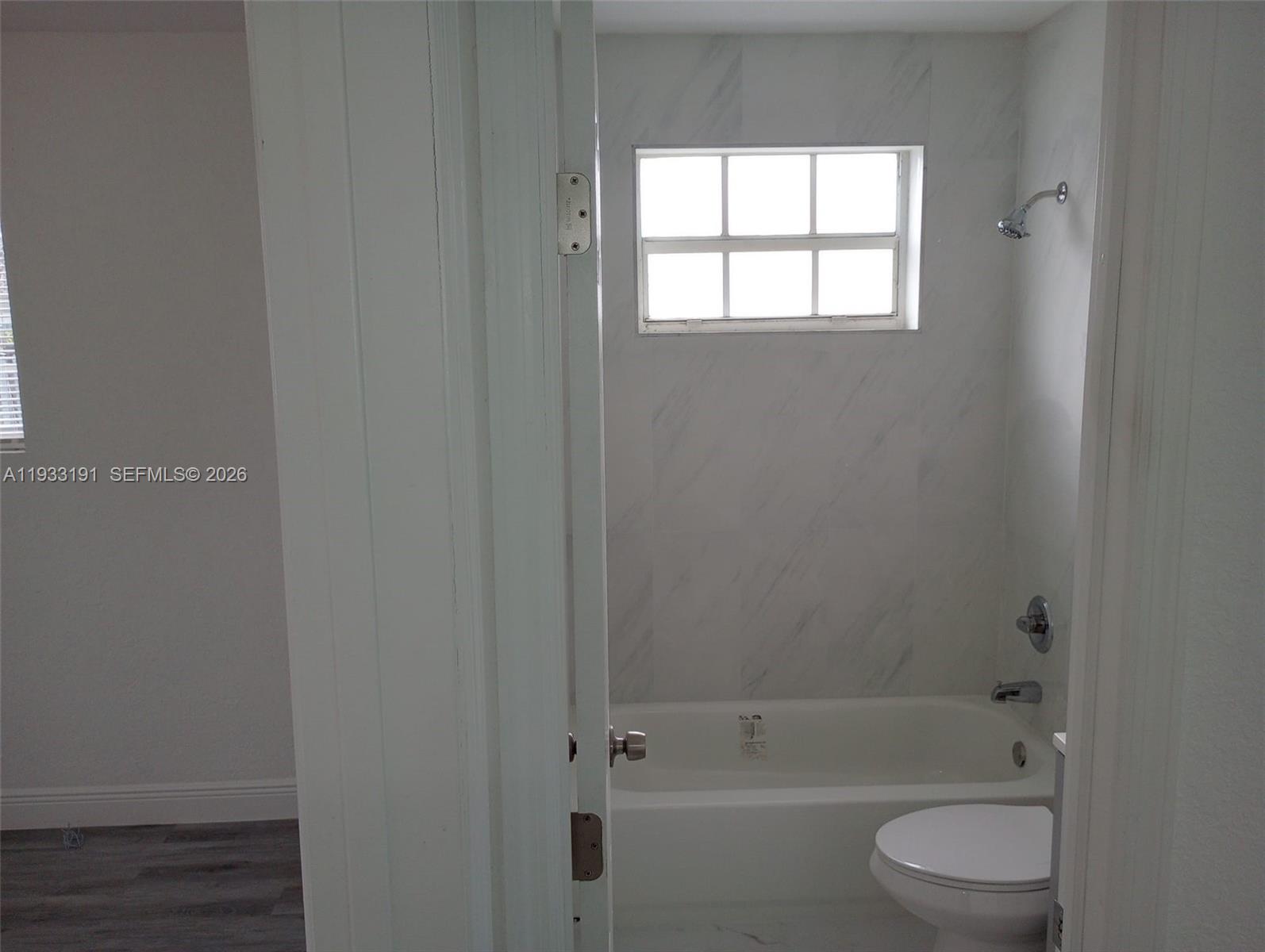 TUXEDO PARK - Residential