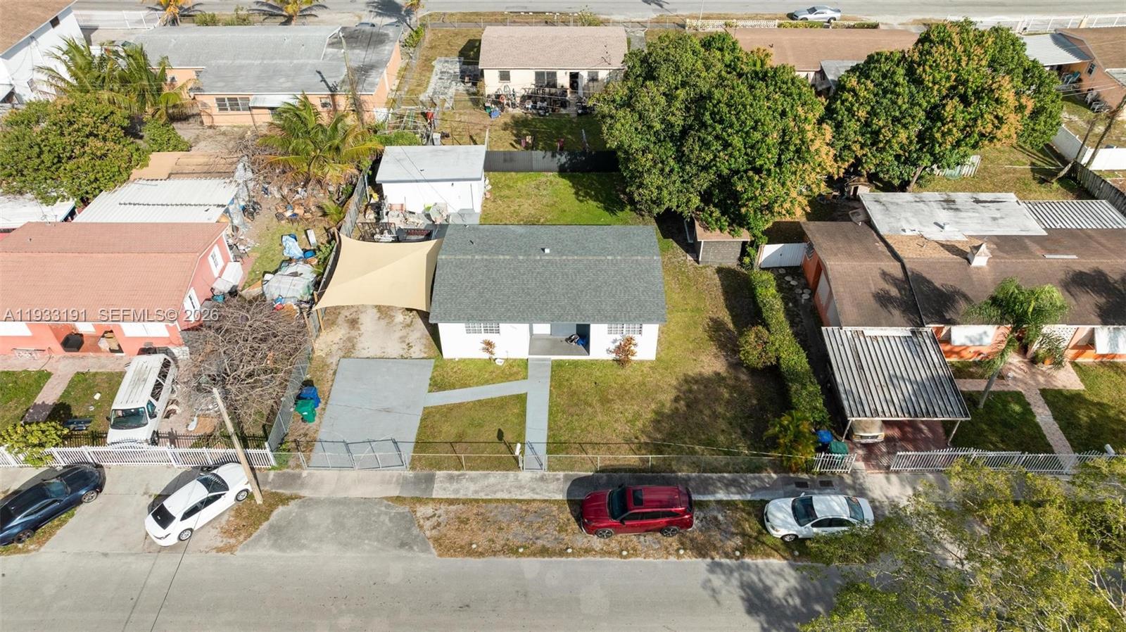 TUXEDO PARK - Residential