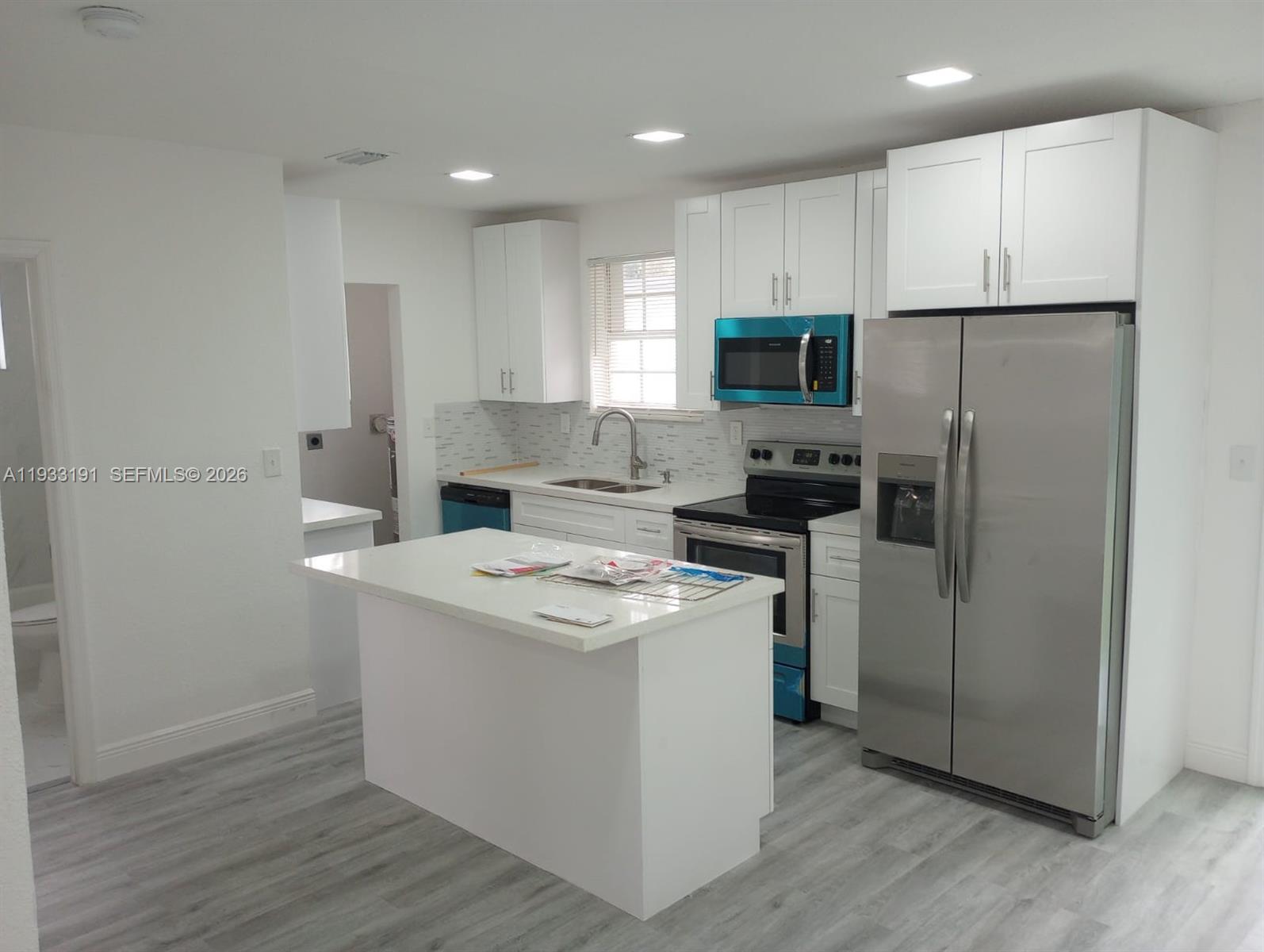 TUXEDO PARK - Residential