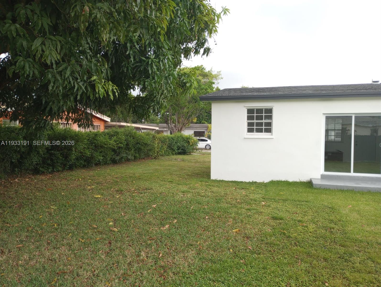 TUXEDO PARK - Residential