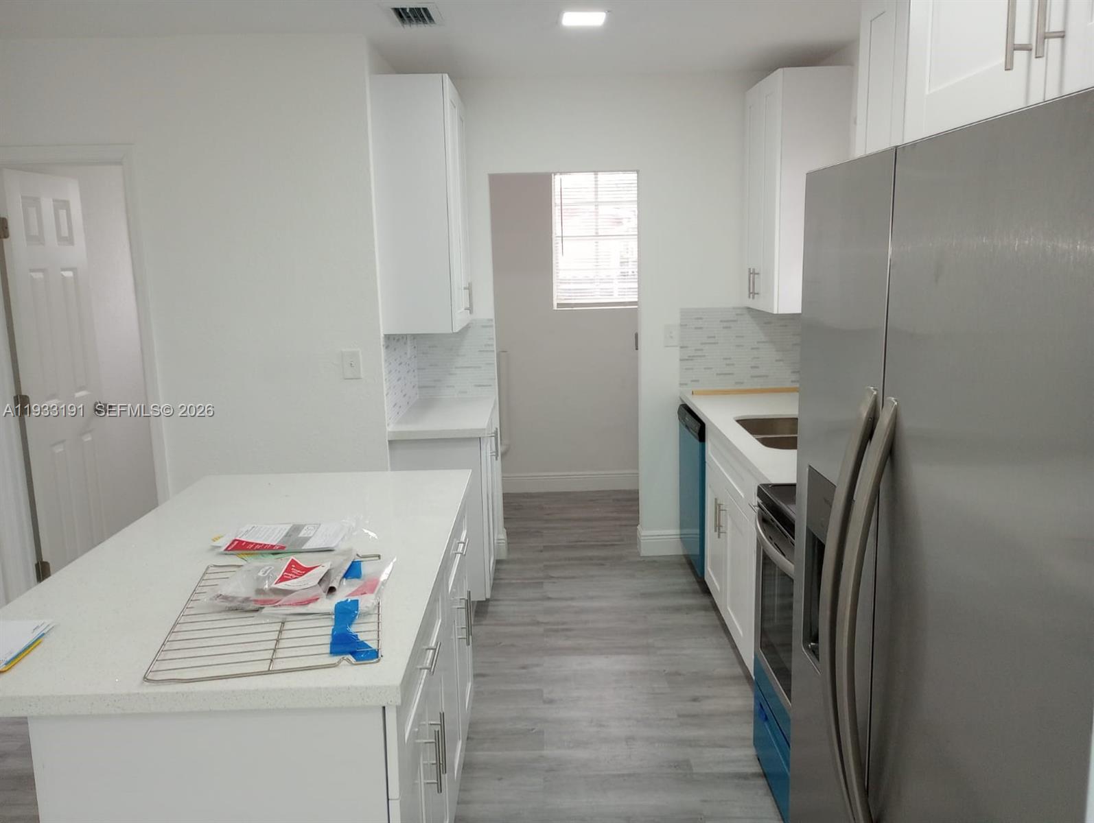 TUXEDO PARK - Residential