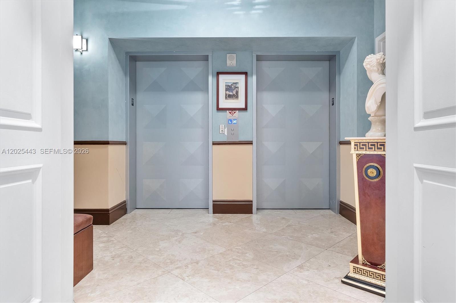 3101 S Ocean Dr 2707