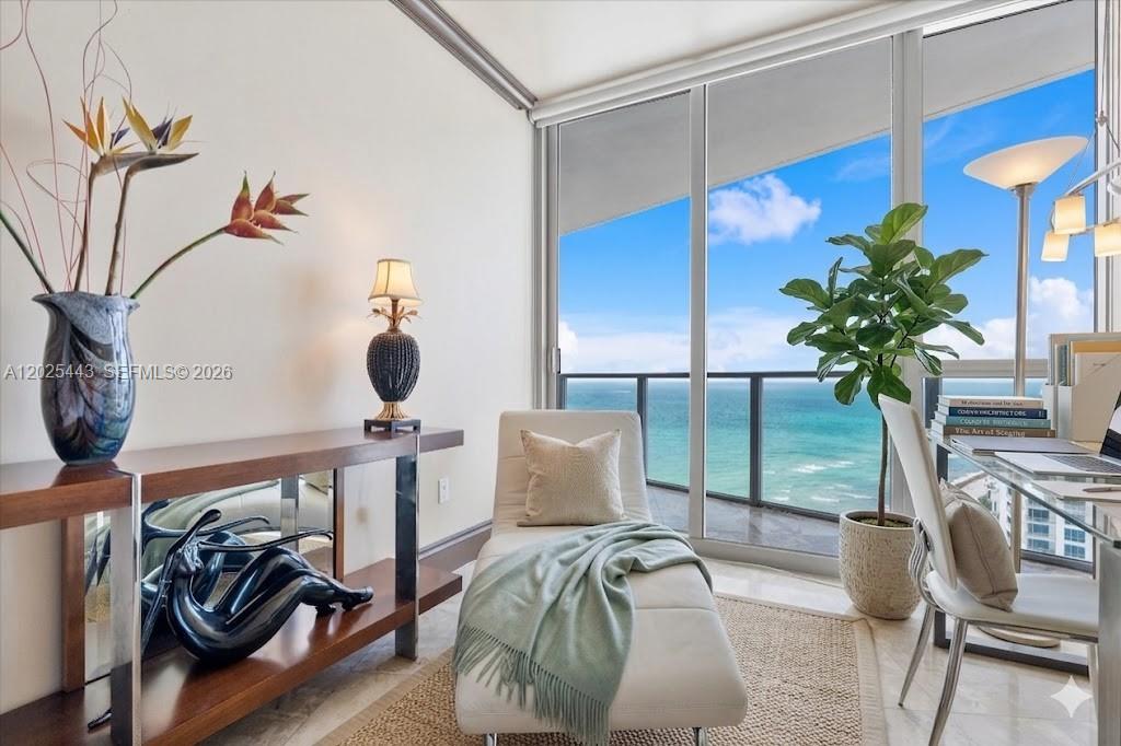 OCEAN PALMS CONDO - Residential