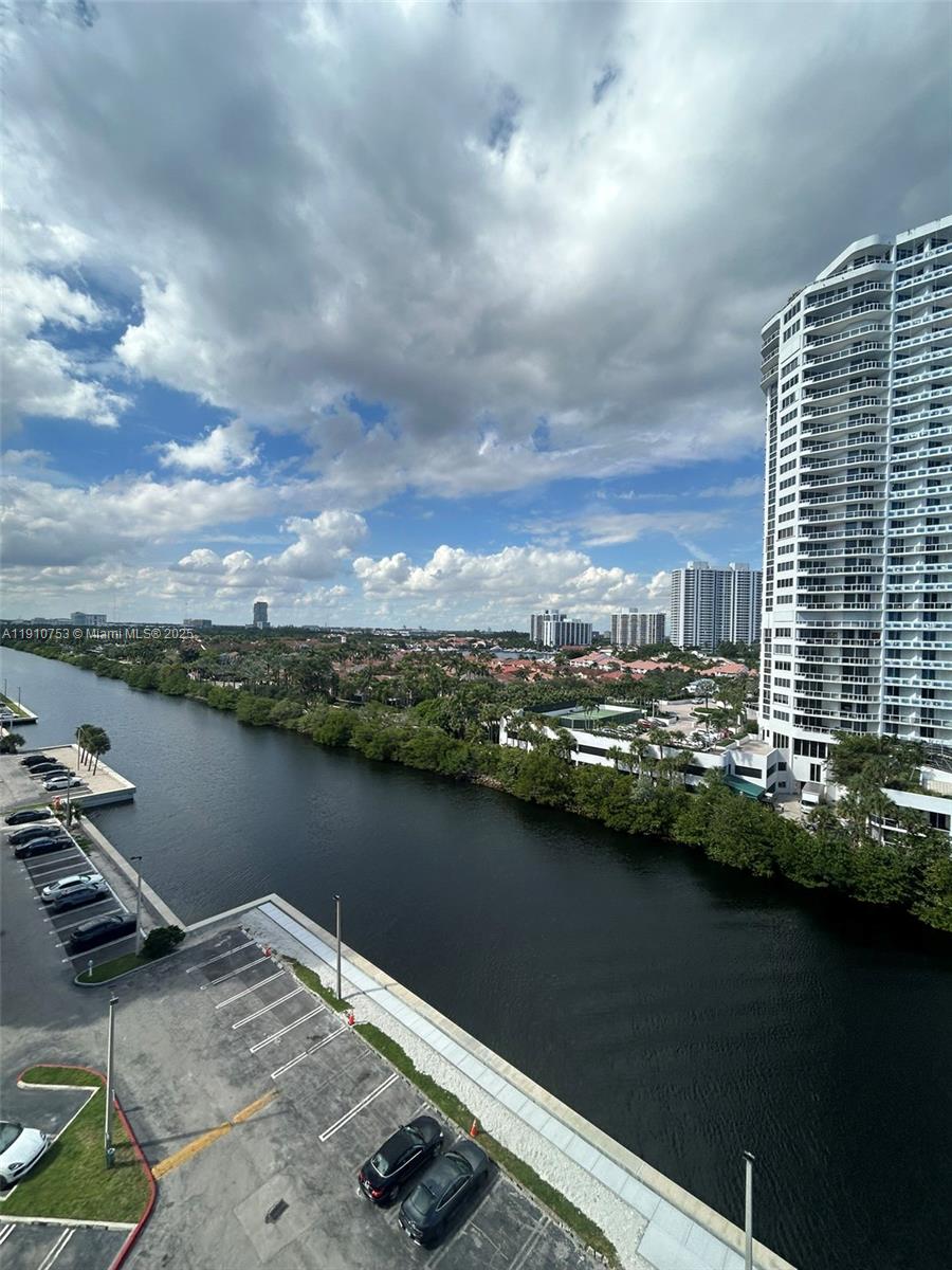 WATERVIEW CONDO - Residential