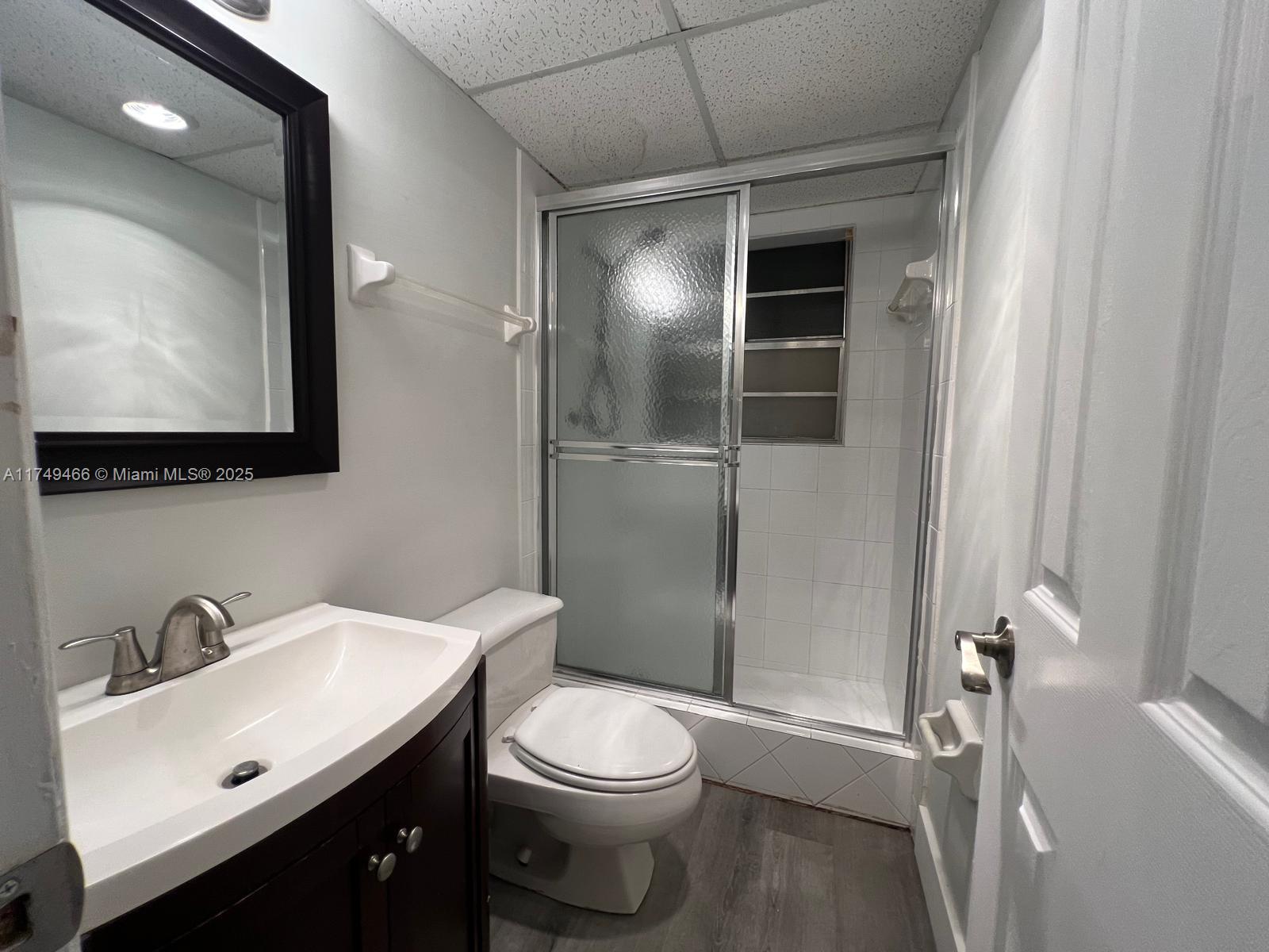 ORIOLE GOLF & TENNIS CLUB - Residential