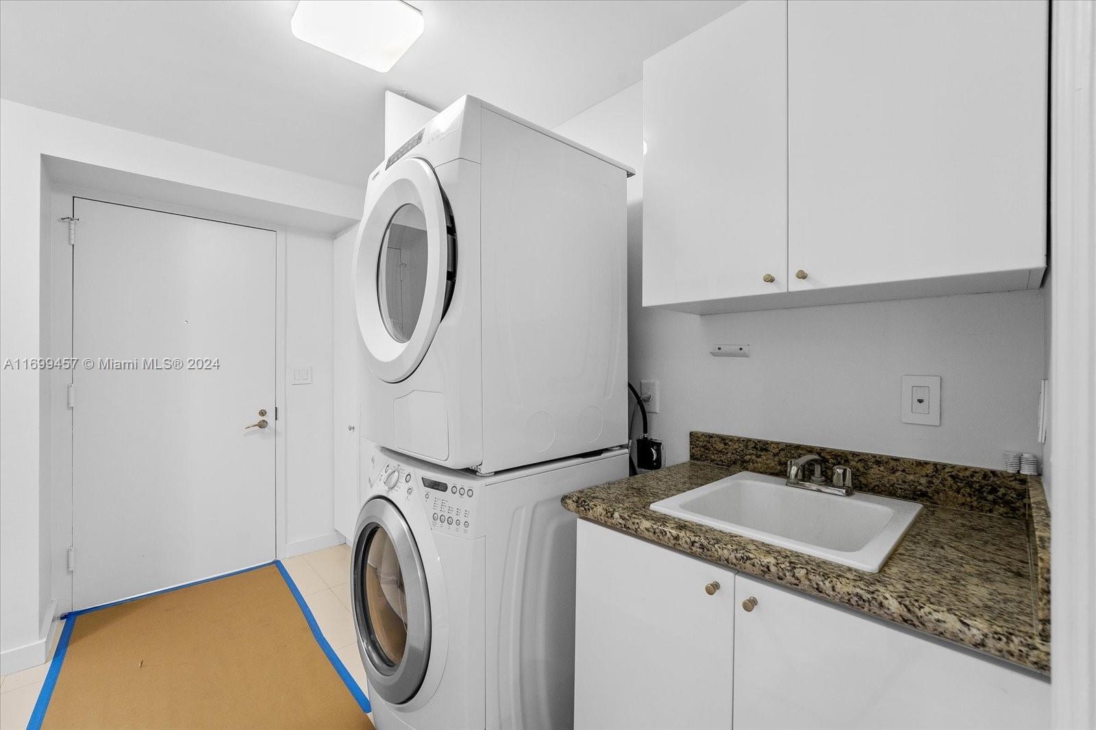 ACQUALINA OCEAN RESIDENCE - Residential