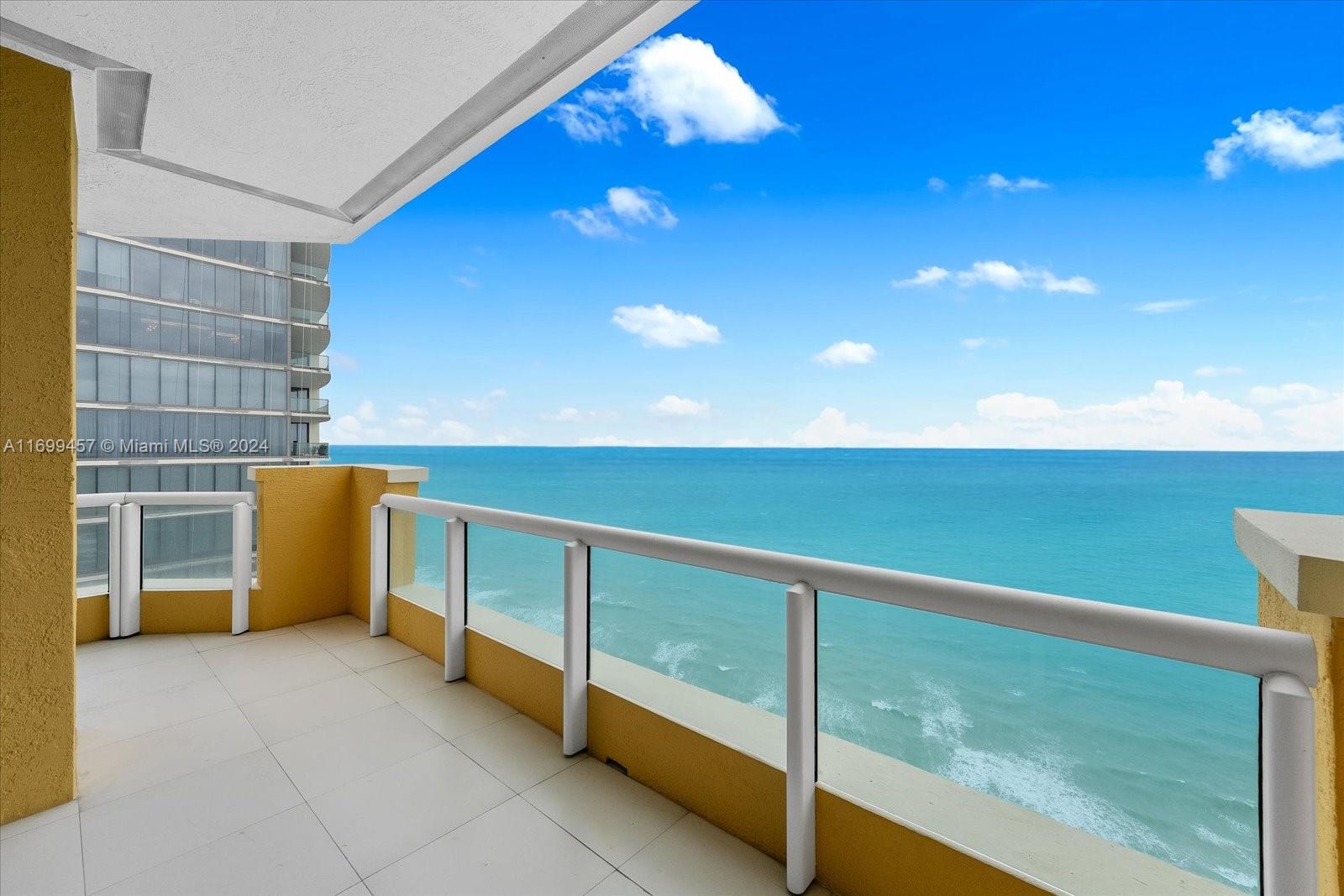 ACQUALINA OCEAN RESIDENCE - Residential