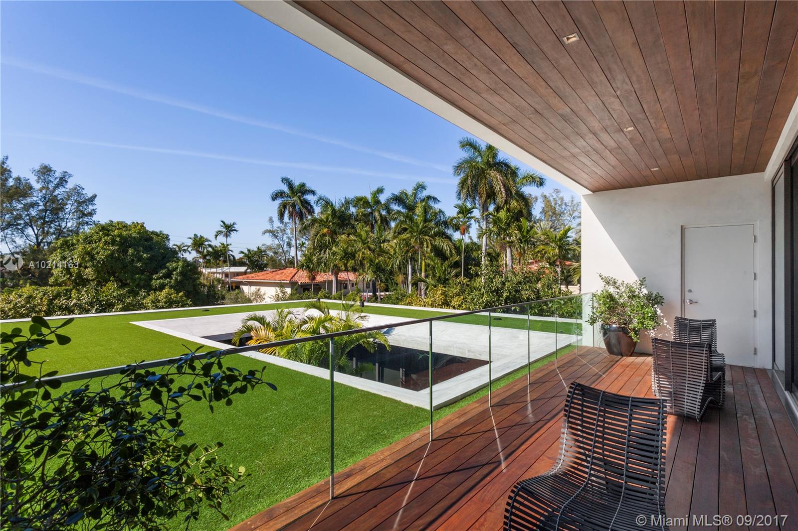 Flamingo Bay 01 - Residential