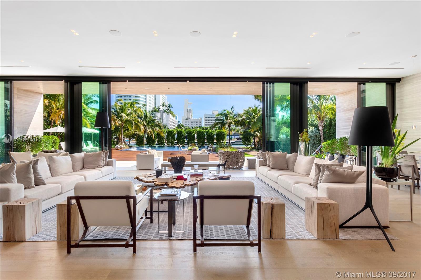 Flamingo Bay 01 - Residential