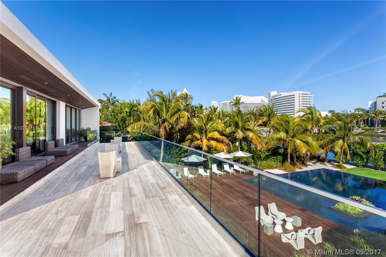 Flamingo Bay 01 - Residential