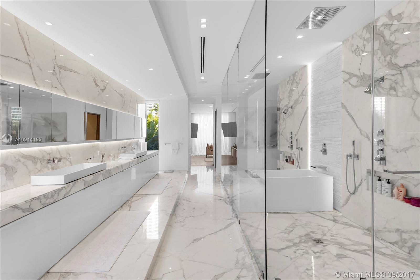 Flamingo Bay 01 - Residential