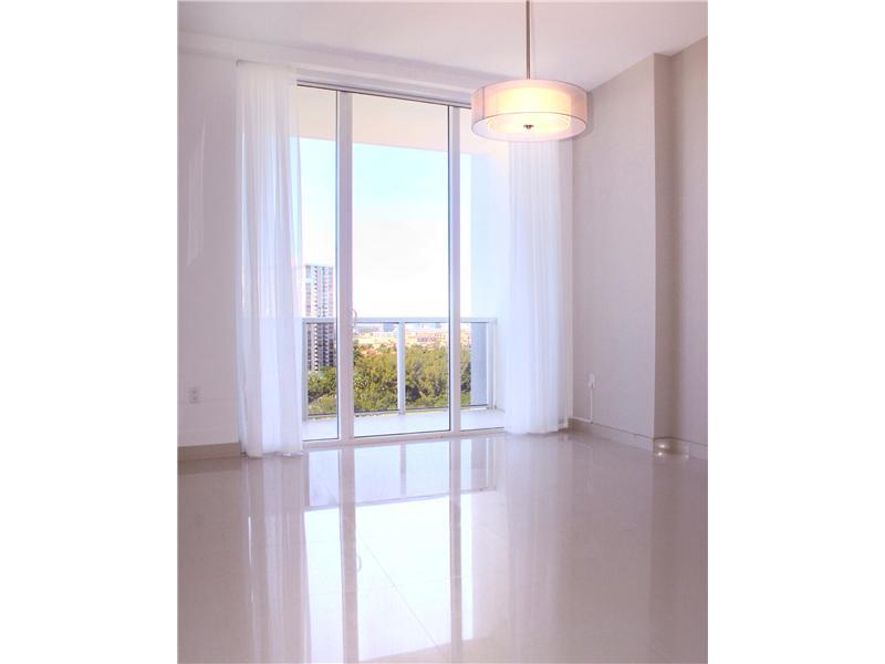 BELLINI@ WILLIAMS ISLA - Residential Lease