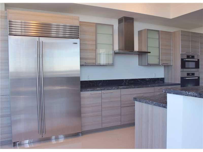 BELLINI@ WILLIAMS ISLA - Residential Lease