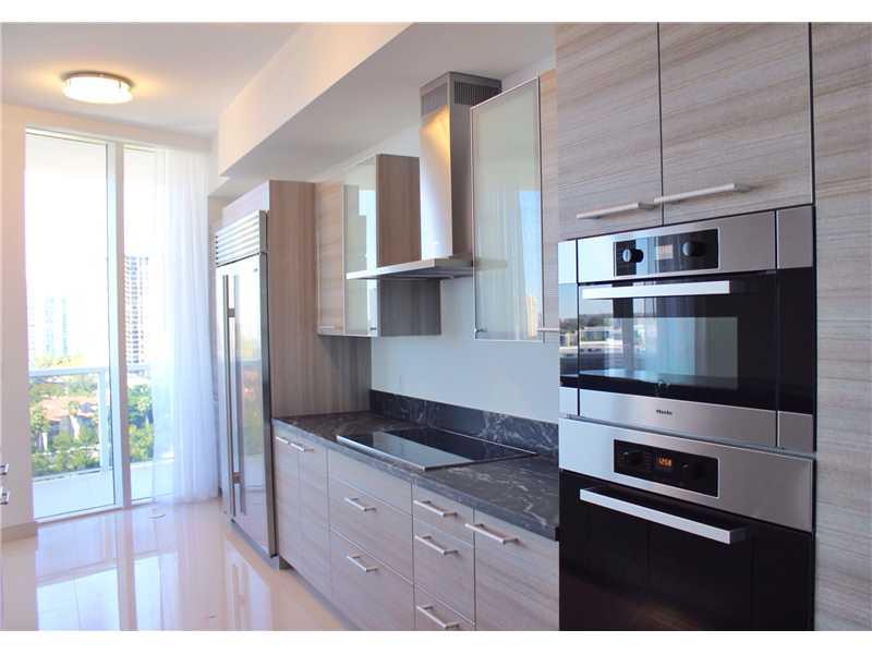 BELLINI@ WILLIAMS ISLA - Residential Lease