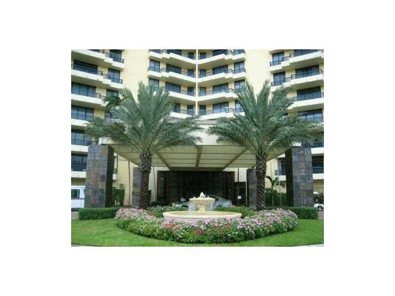 PARC CENTRAL AVENTURA SOU - Residential Lease